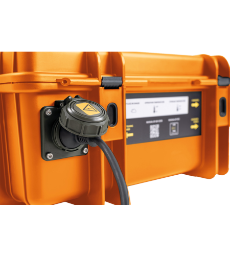 BW Outdoor Cases Energy.case PRO 1500 IP66 (300 Watt), orange