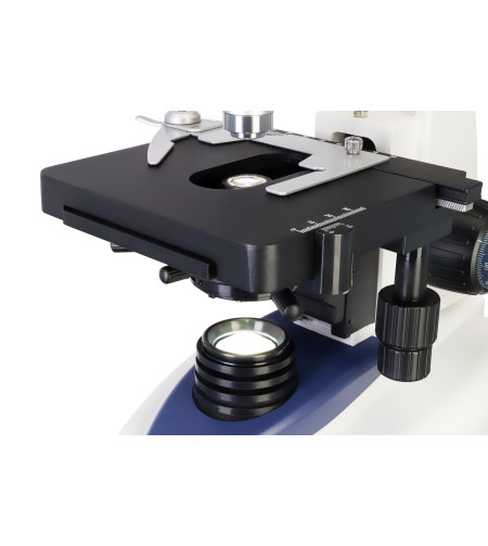 Levenhuk D95L LCD Digital Microscope