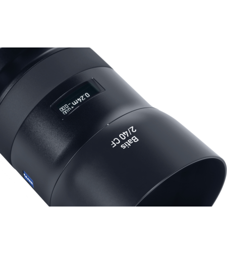 Zeiss Batis 40mm f/2.0 CF