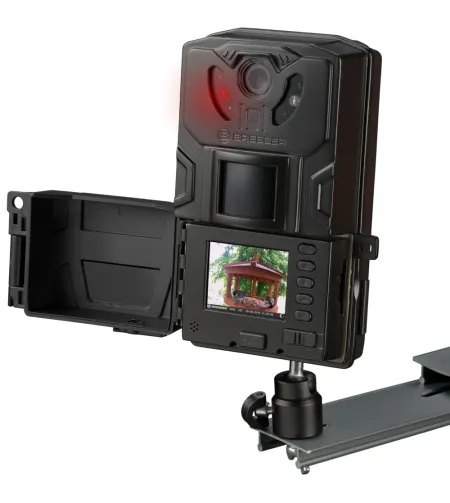 FREEK VONK putnu/mazo dzīvnieku kamera