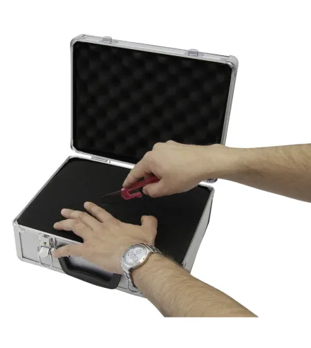 Omegoni alumiiniumist korpus suur