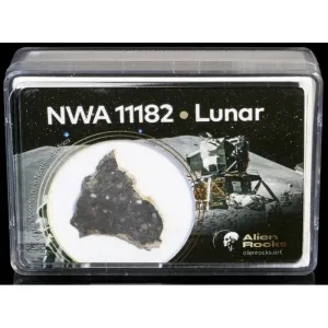Svešzemju iežu meteorīti Lunar NWA 11182 1,5–2 grami
