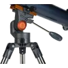 „Celestron Astromaster LT 70AZ&ldquo; su telefono adapteriu ir mėnulio filtru